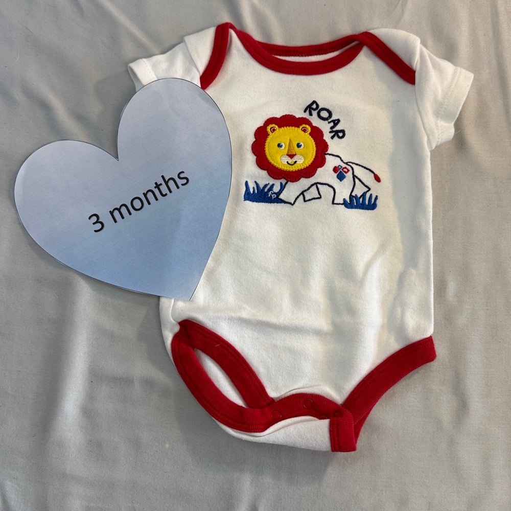 Fisher-Price Vintage 3 mo Roaring Bodysuit/Onesie - Yellow, Red, Blue, White